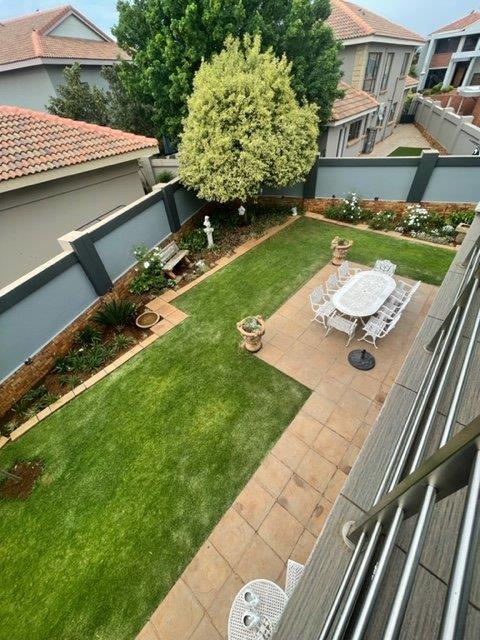 3 Bedroom Property for Sale in Vyfhoek A H North West